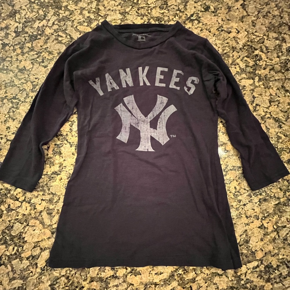 New York Yankees long sleeve T-shirt